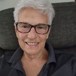 Meet your Posher, Pamela